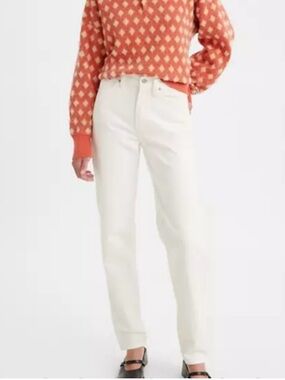 Levi's White 80’s Mom Jeans